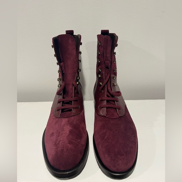 NEW! Manolo Blahnik Pocola Suede and Leather Boots in Burgandy - Picture 6 of 9